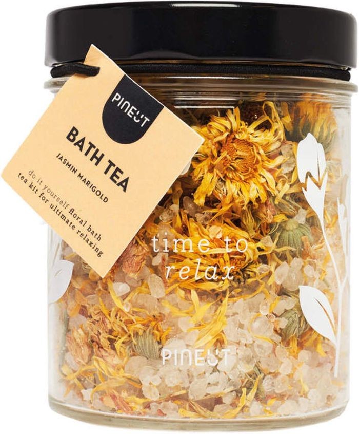 Pineut ® Bad Thee Jasmijn & Goudsbloemen - Badzout (alternatief) - Maak je eigen Bath Tea – Cadeau voor Vrouw - Badkristallen - Verwen Cadeau - Ontspannen Genieten